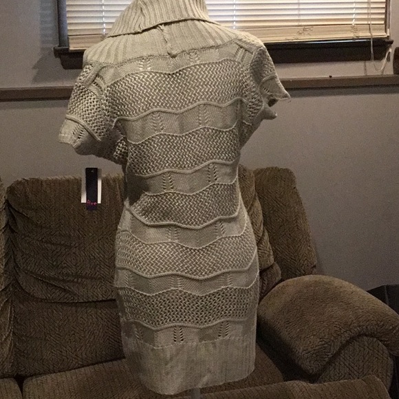 FIRE SWEATER - Picture 2 of 8